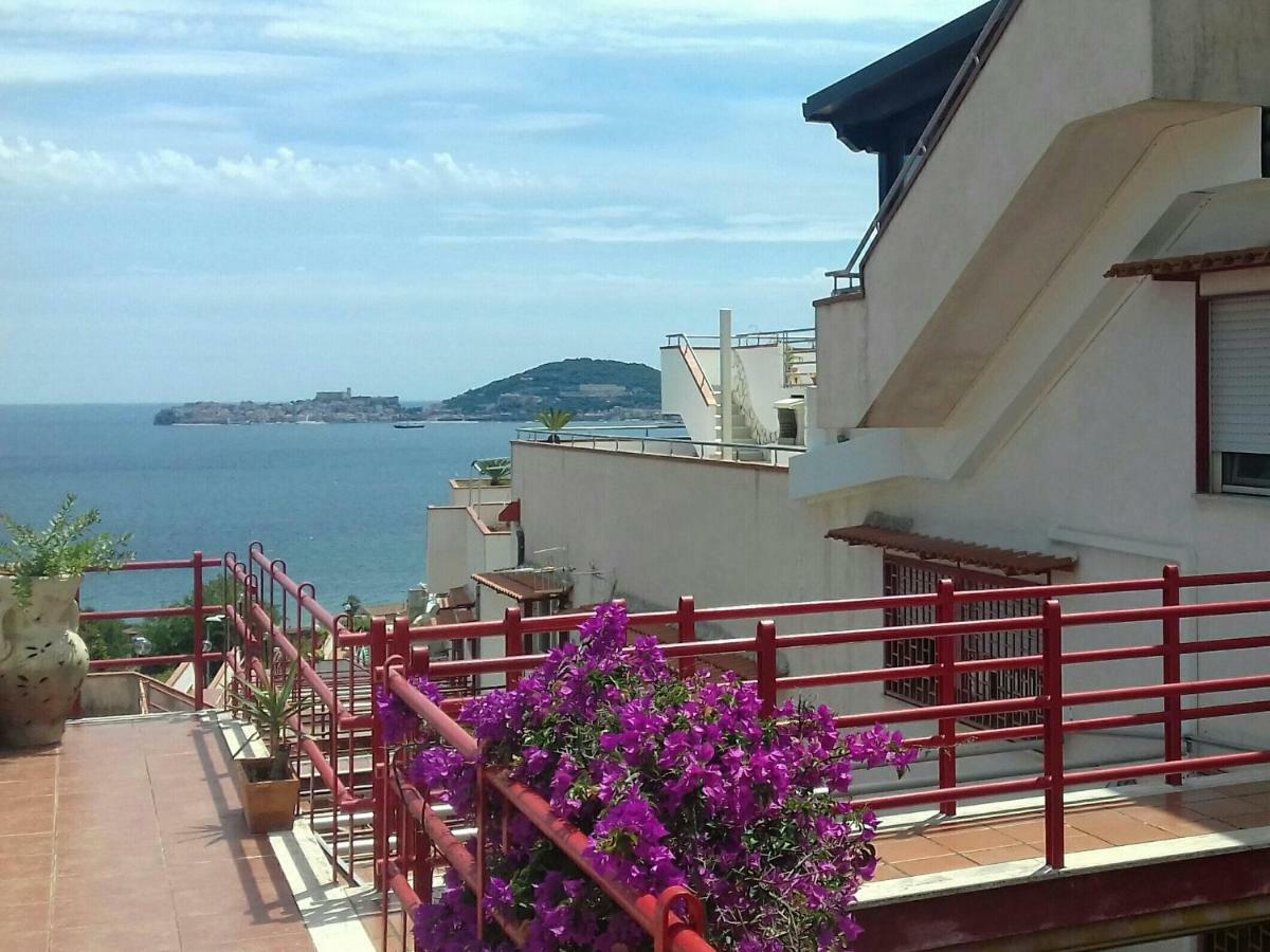 Blumarine Dh Villa Formia Luaran gambar