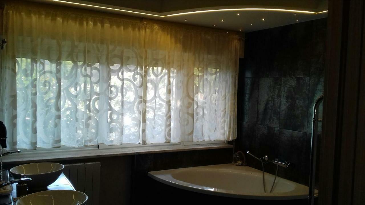 Blumarine Dh Villa Formia Luaran gambar